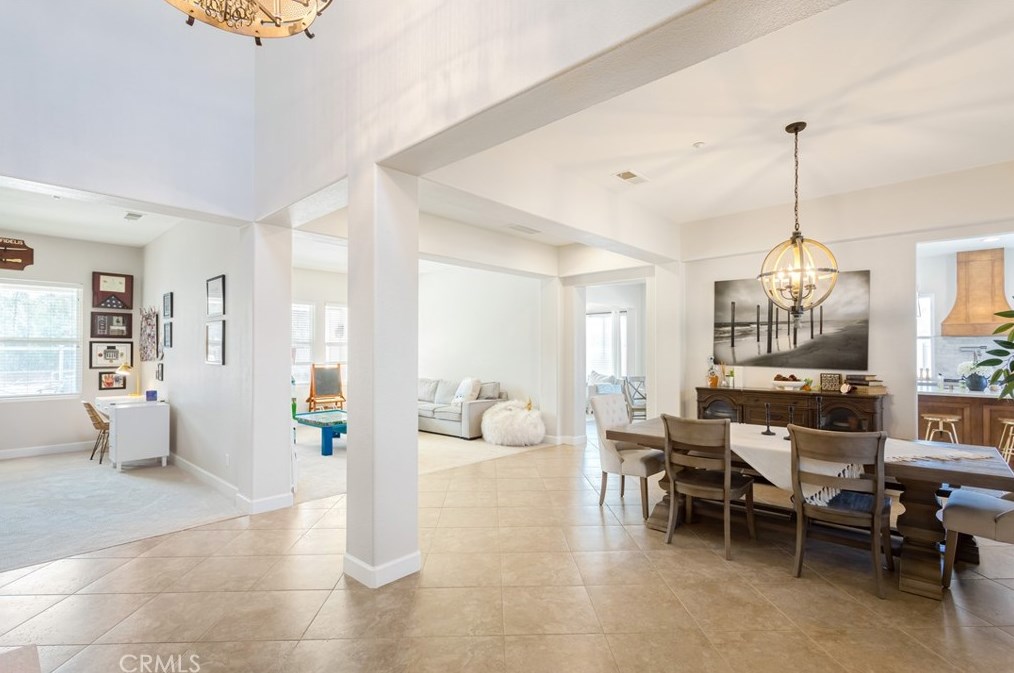 4675 Highland Oaks St, Fallbrook CA  92028-8096 exterior