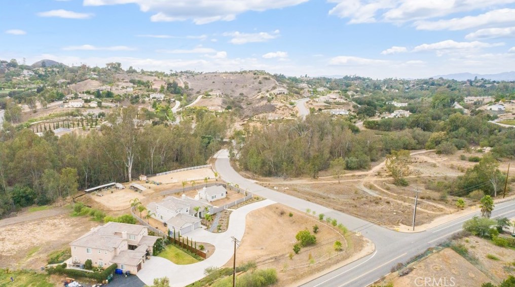 4675 Highland Oaks St, Fallbrook CA  92028-8096 exterior