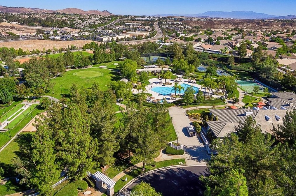 30021 Korbel Cir, Murrieta CA  92563-4821 exterior