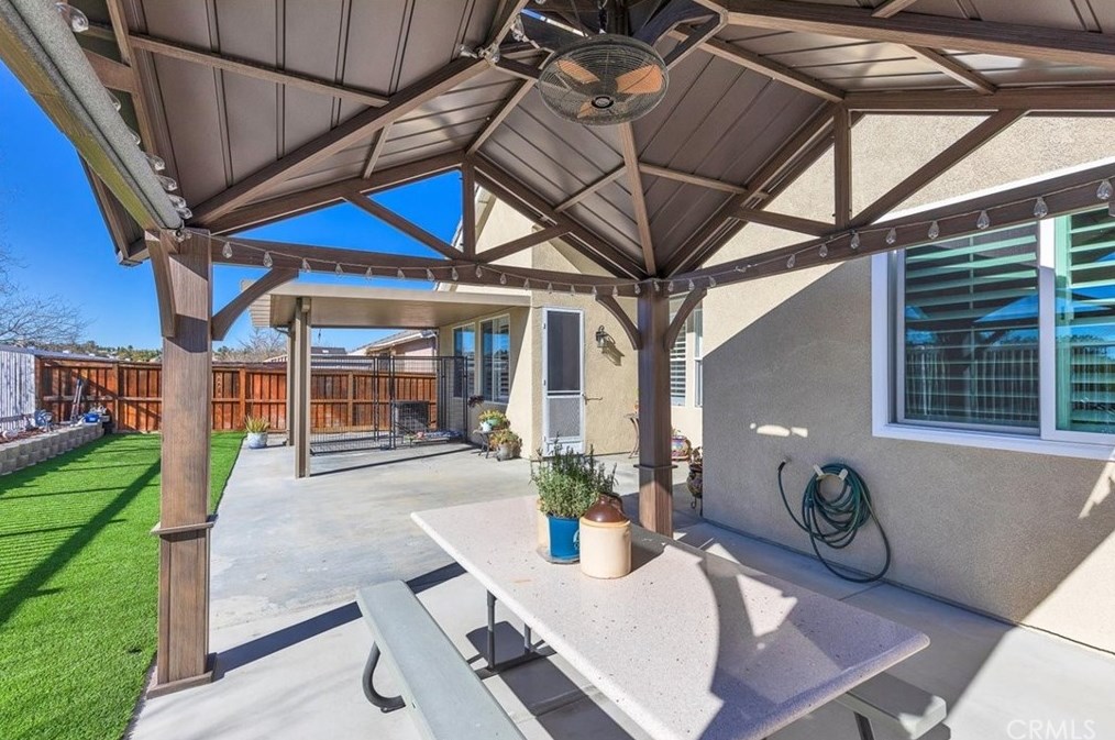 30021 Korbel Cir, Murrieta CA  92563-4821 exterior