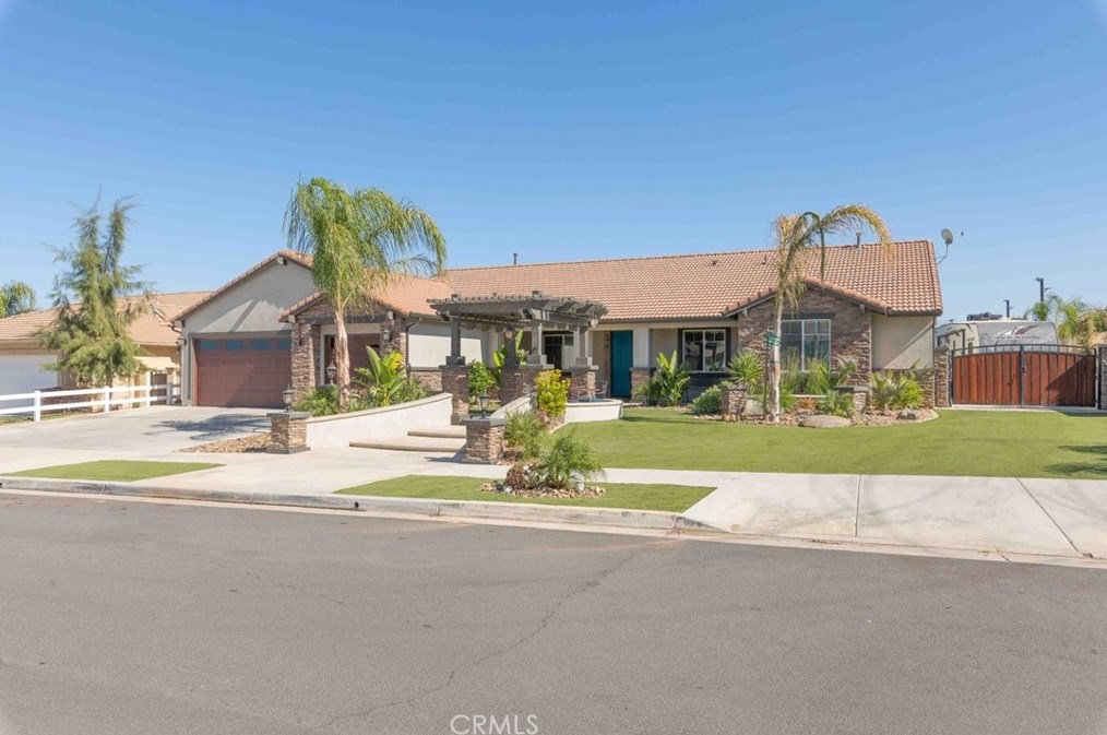 21150 Macarthur Dr, Lakeview CA  92567-9345 exterior