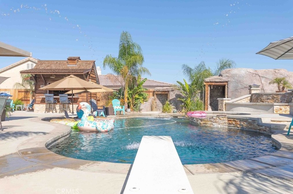 21150 Macarthur Dr, Lakeview CA  92567-9345 exterior