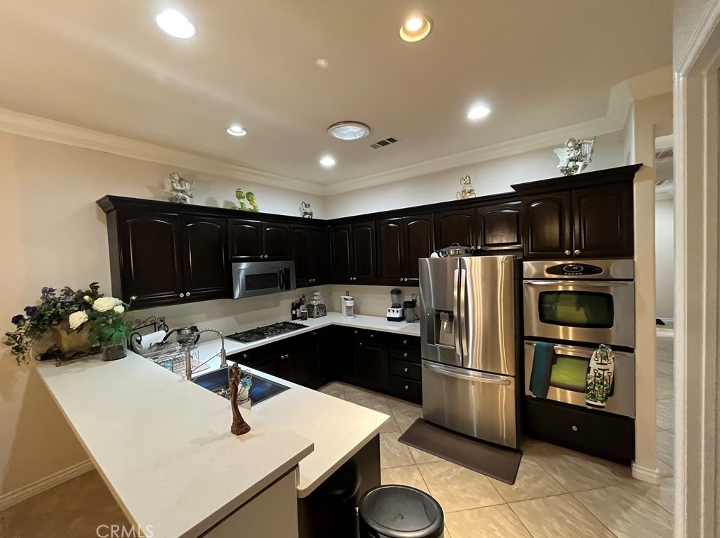 22204 Crown Princess Ct, Lakeview CA  92567-8827 exterior