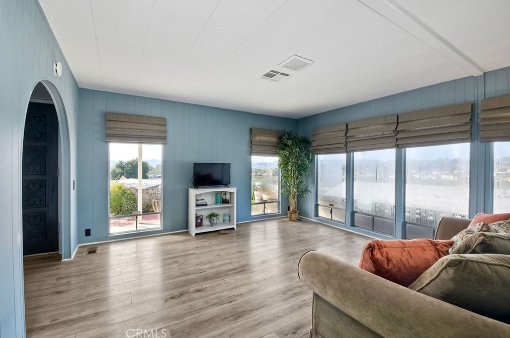 28664 Via Playa Del Rey, Murrieta CA  92563-5601 exterior