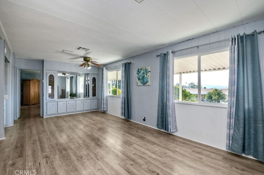 28664 Via Playa Del Rey, Murrieta CA  92563-5601 exterior