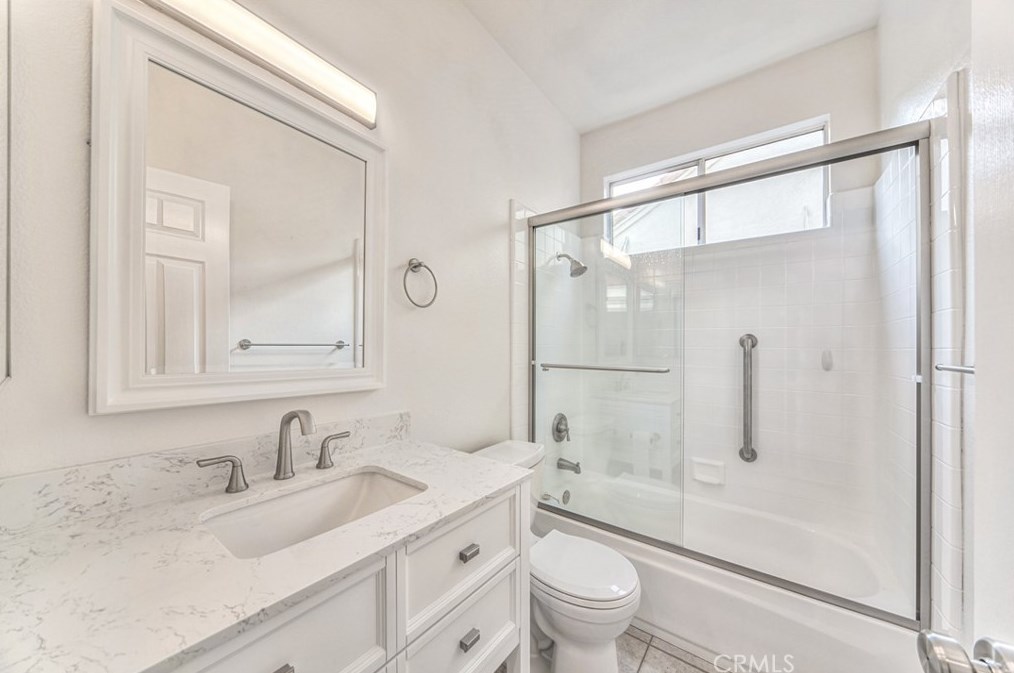 24201 Via Prima Vera, Murrieta CA  92562-3509 exterior