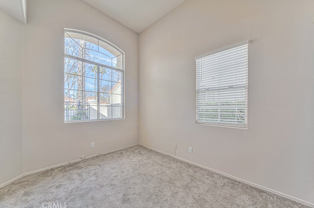 24201 Via Prima Vera, Murrieta CA  92562-3509 exterior