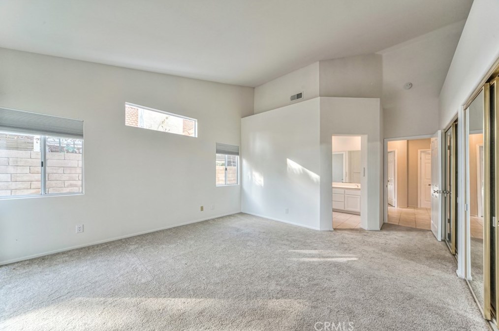 24201 Via Prima Vera, Murrieta CA  92562-3509 exterior