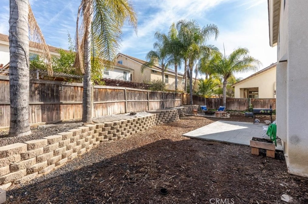 26360 Palisades Dr, Murrieta CA  92563-7330 exterior