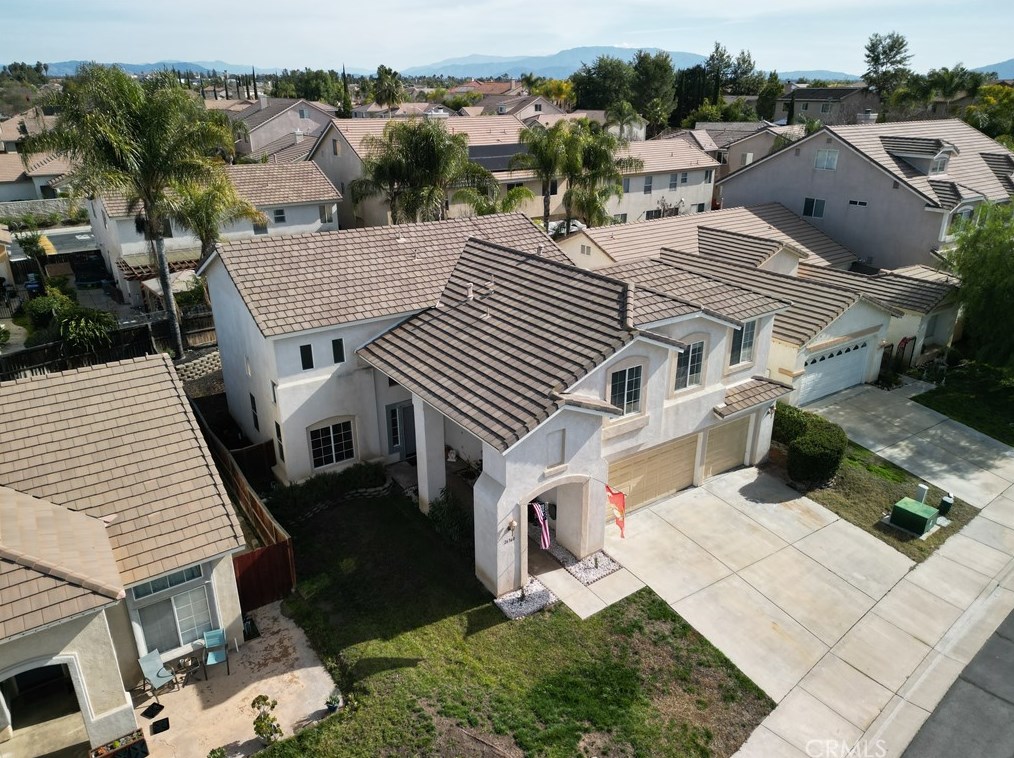 26360 Palisades Dr, Murrieta CA  92563-7330 exterior