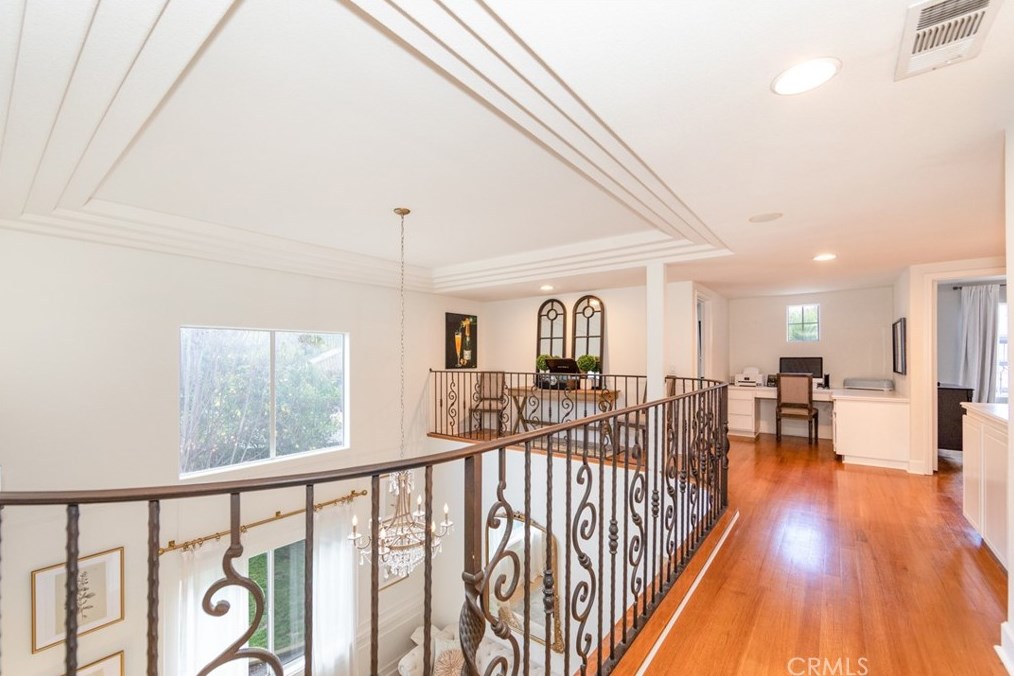 41774 Carleton Way, Temecula CA  92591-1897 exterior