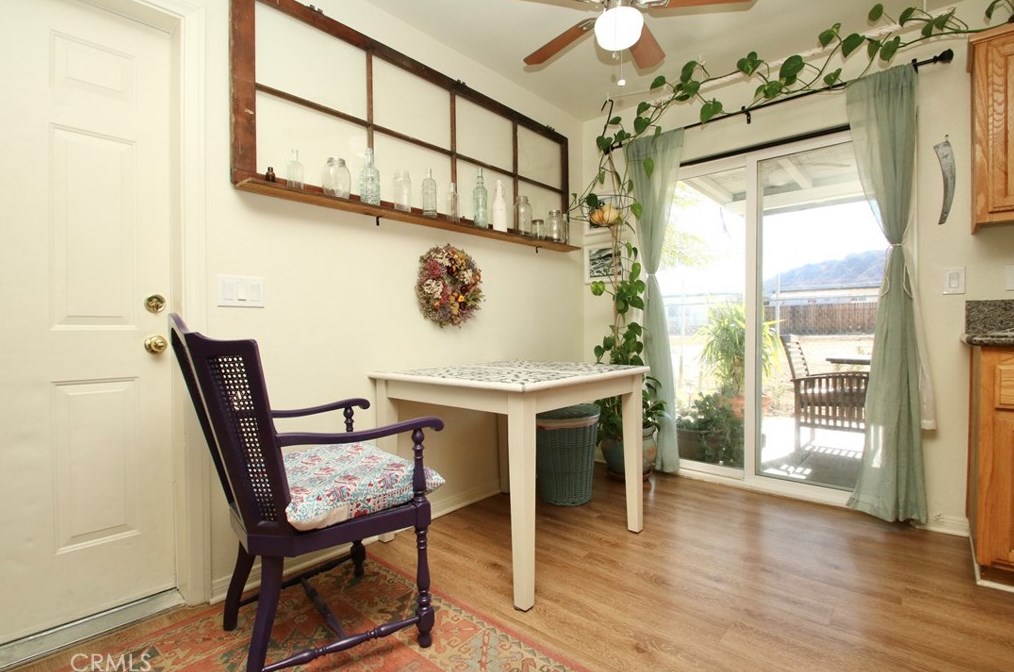 6664 Split Rock Ave, Twntynine Plm CA  92277-3256 exterior