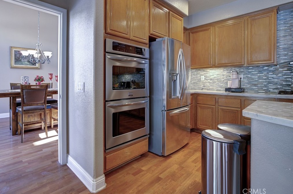 23384 Camellia Ln, Murrieta CA  92562-2229 exterior