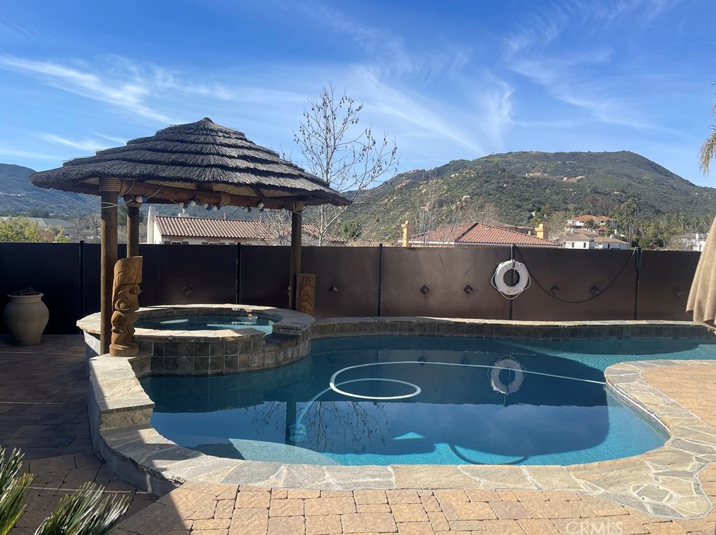 22869 Lindrick Ct, Murrieta CA  92562-5076 exterior