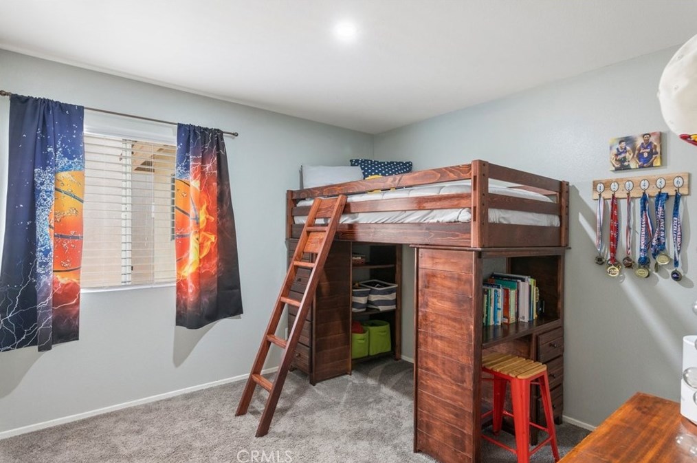 39564 Montebello Way, Murrieta CA  92563-7334 exterior
