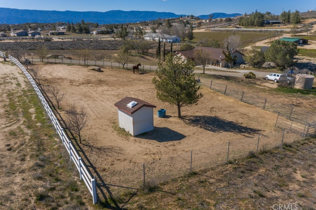 41511 Skyview Way, Aguanga CA  92536-9844 exterior