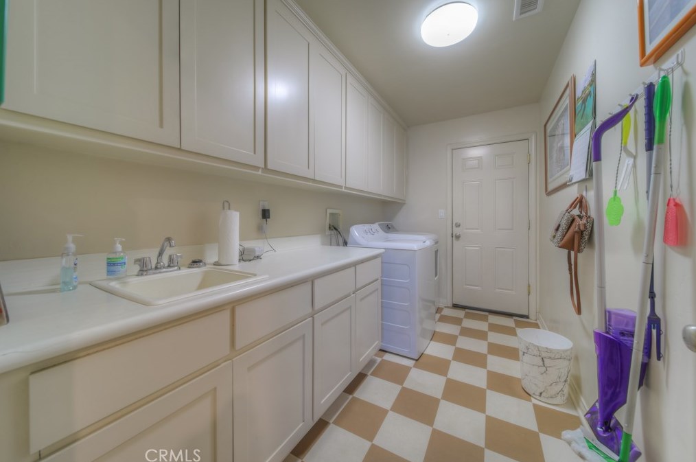 41511 Skyview Way, Aguanga CA  92536-9844 exterior