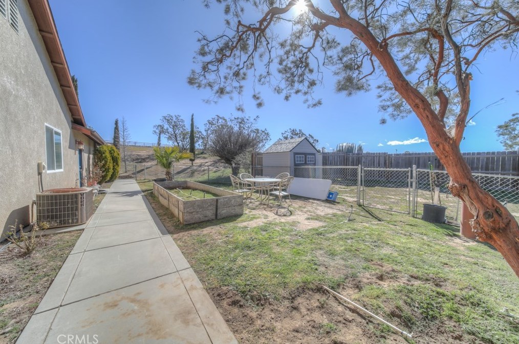 41511 Skyview Way, Aguanga CA  92536-9844 exterior