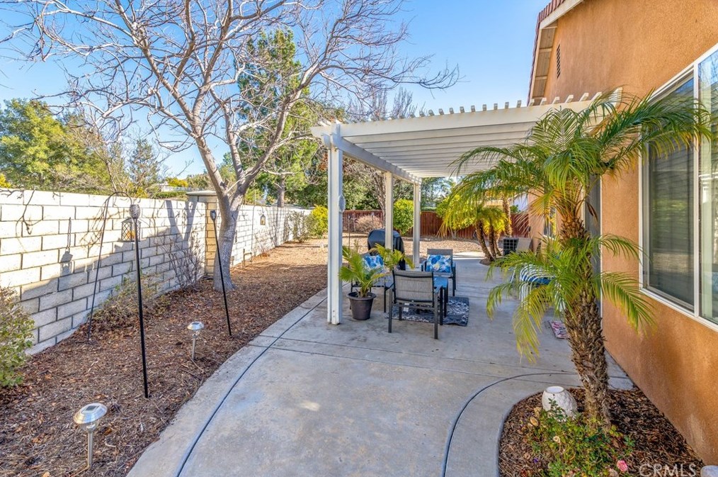 30355 Mondavi Cir, Murrieta CA  92563-4858 exterior