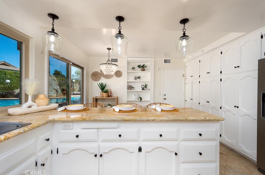 3054 Bernardo Ave, Escondido CA  92029-6612 exterior