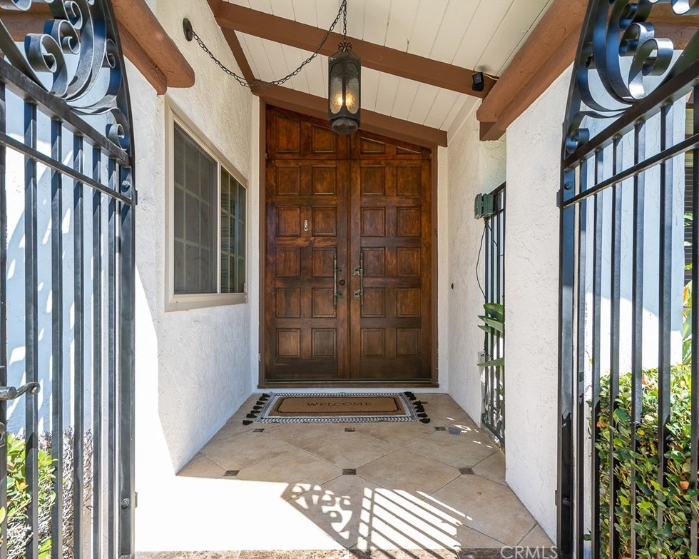 3054 Bernardo Ave, Escondido CA  92029-6612 exterior