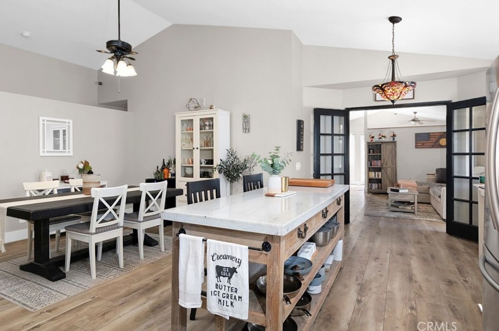 24666 Leafwood Dr, Murrieta CA  92562-4160 exterior