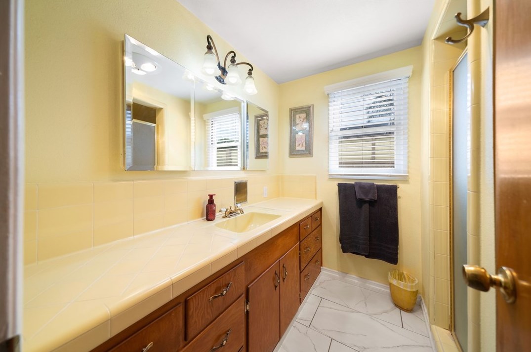 301 Rose Ave, La Habra CA  90631-3848 exterior