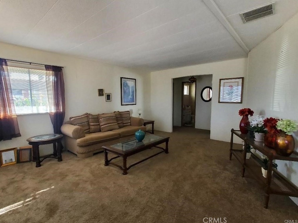 831 Elk St, Hemet CA  92543-6904 exterior