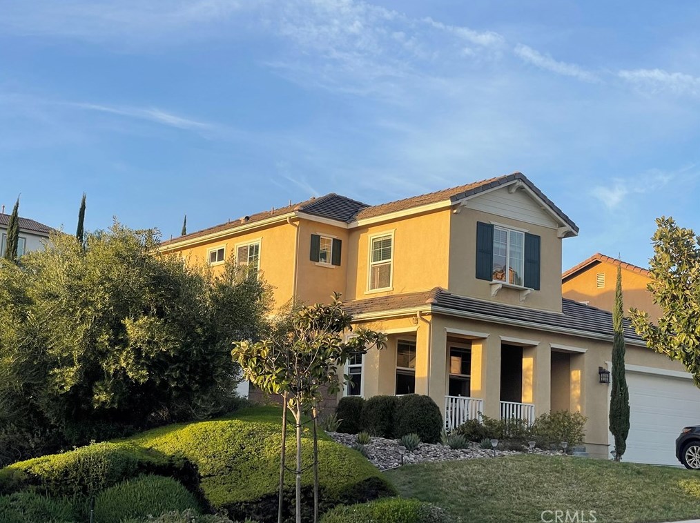 44260 Nighthawk Pass, Temecula CA  92592-1388 exterior