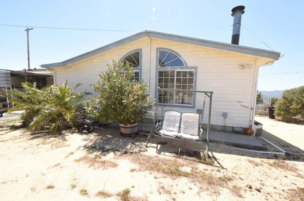 60950 Chamoise Ln, Anza CA  92539-9416 exterior