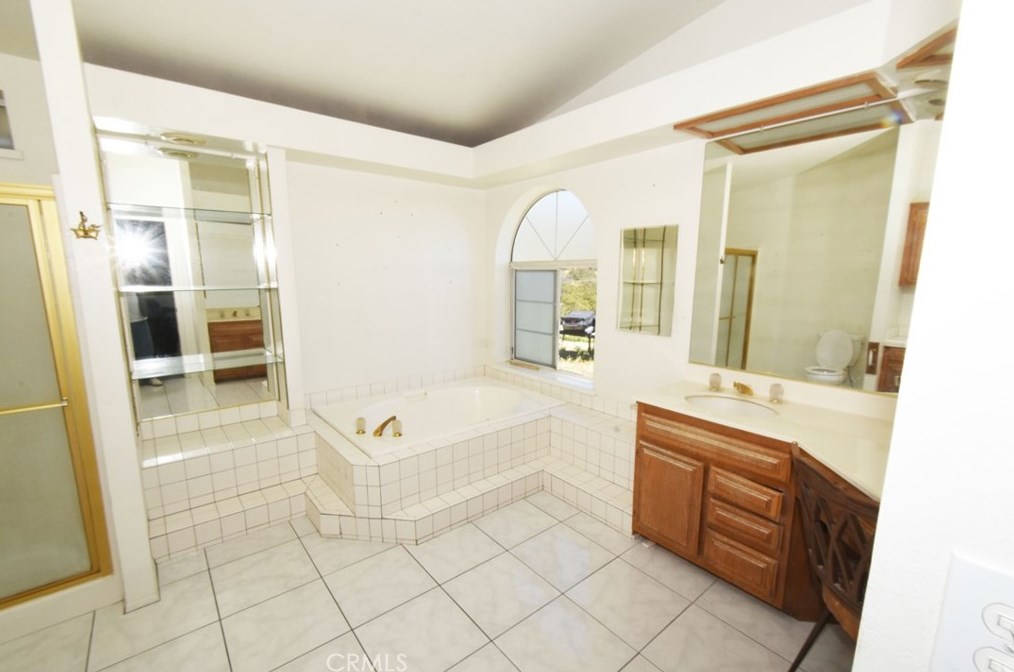 60950 Chamoise Ln, Anza CA  92539-9416 exterior