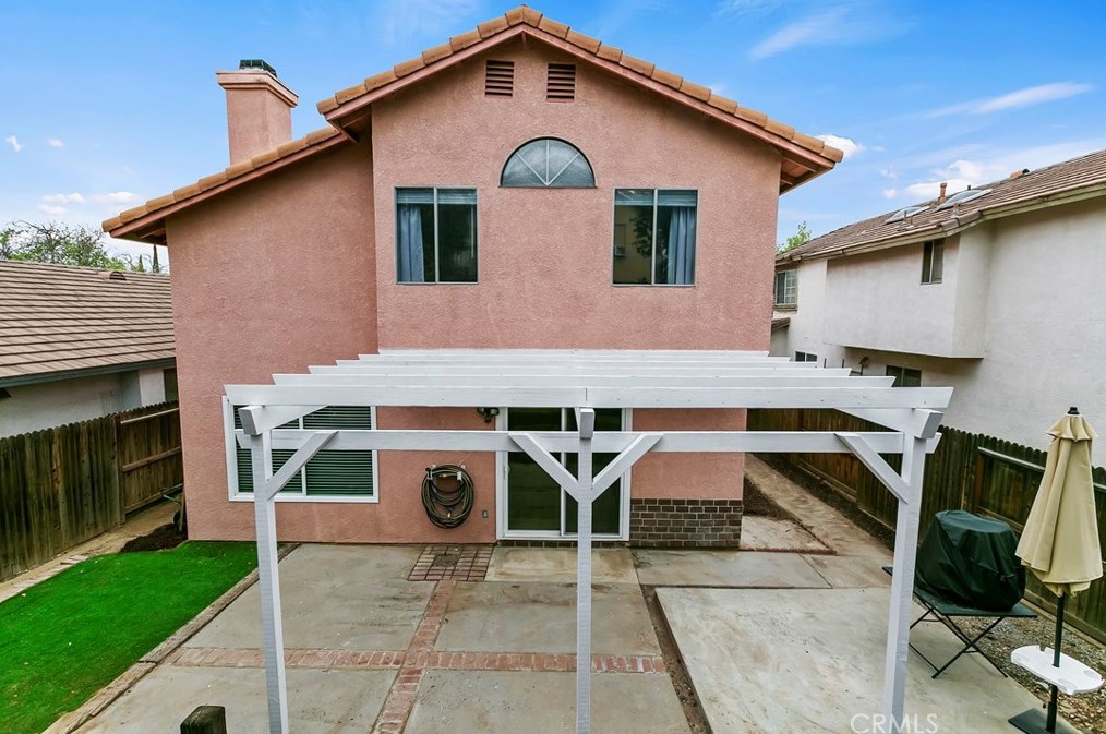 14156 Montego Bay Dr, Moreno Valley CA  92553-2905 exterior