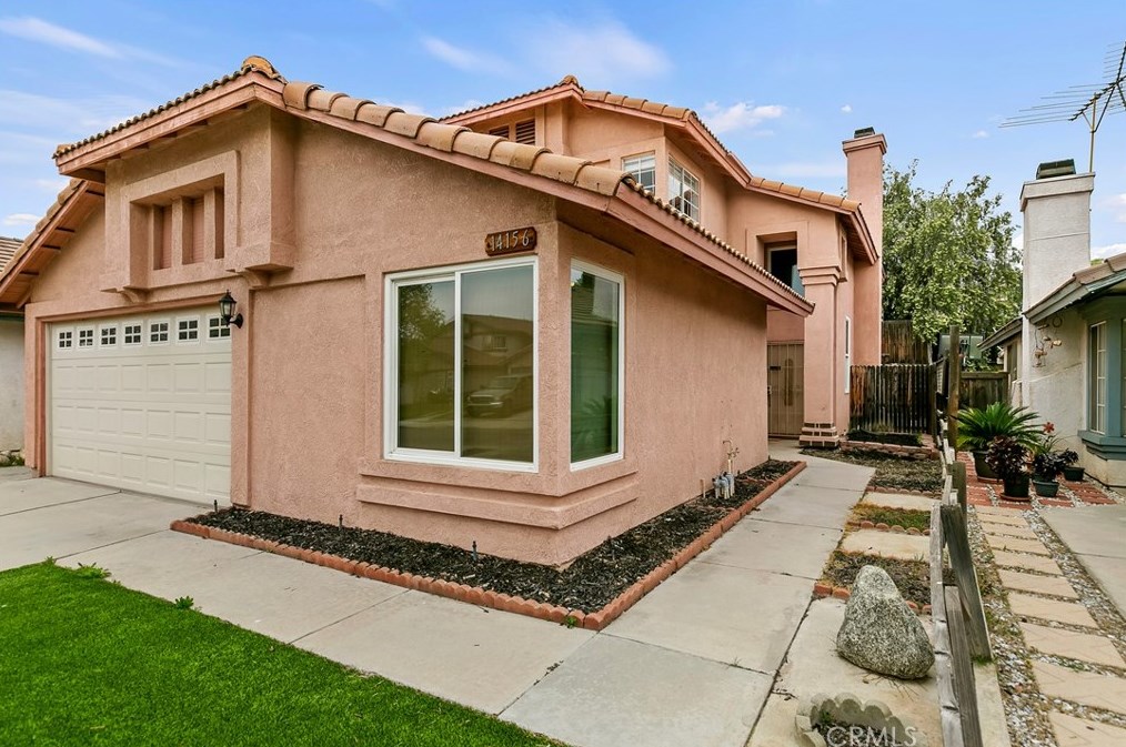 14156 Montego Bay Dr, Moreno Valley CA  92553-2905 exterior