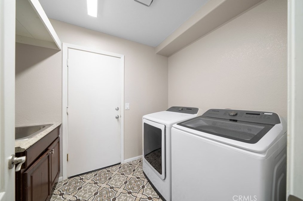 31695 Corte Rosario, Temecula CA  92592-6479 exterior