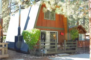 318 W Sherwood Blvd, Big Bear City, CA 92314 - Photo 5