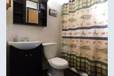 318 W Sherwood Boulevard, Big Bear City, CA 92314 - Photo 19