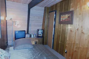 318 W Sherwood Blvd, Big Bear City, CA 92314 - Photo 17