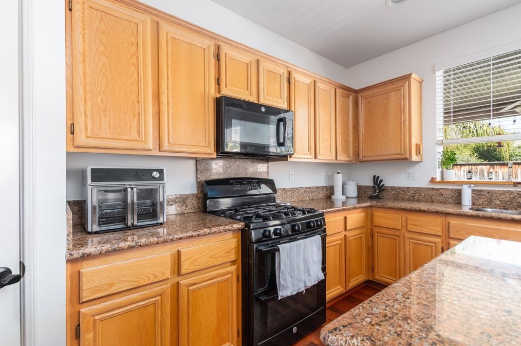 5632 Cheryl St, Hemet CA  92544-1745 exterior