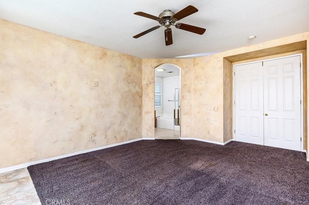 32299 Perigord Rd, Winchester CA  92596-9064 exterior