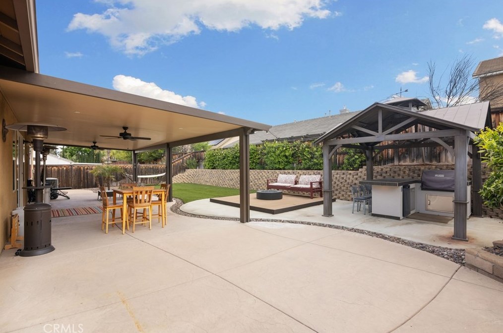 36366 Pistachio Dr, Winchester CA  92596-8653 exterior