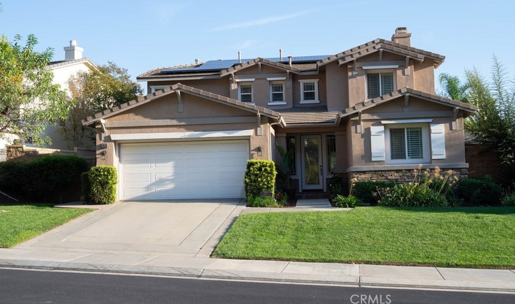 26535 Chamomile St, Murrieta CA  92562-4481 exterior