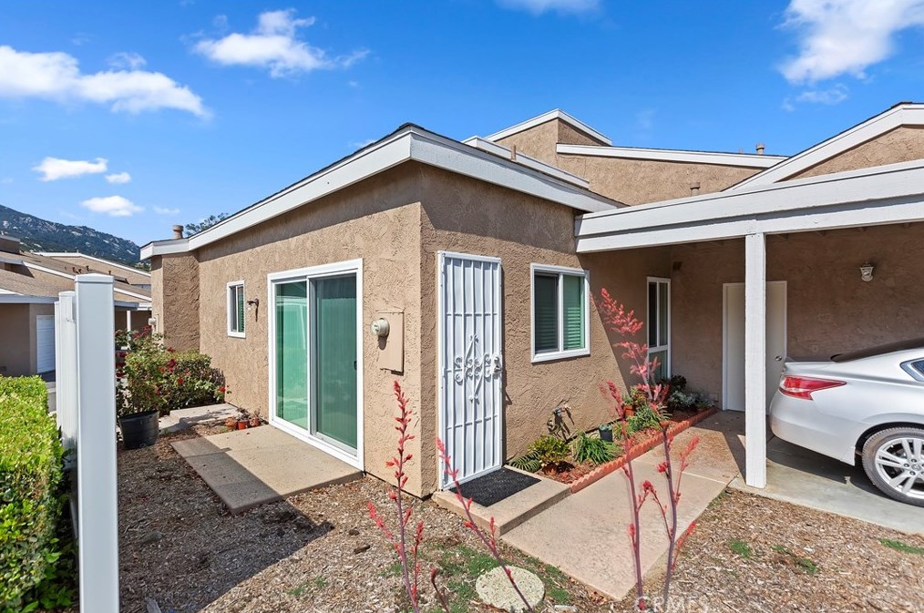 44592 La Paz Rd, Temecula, CA 92592