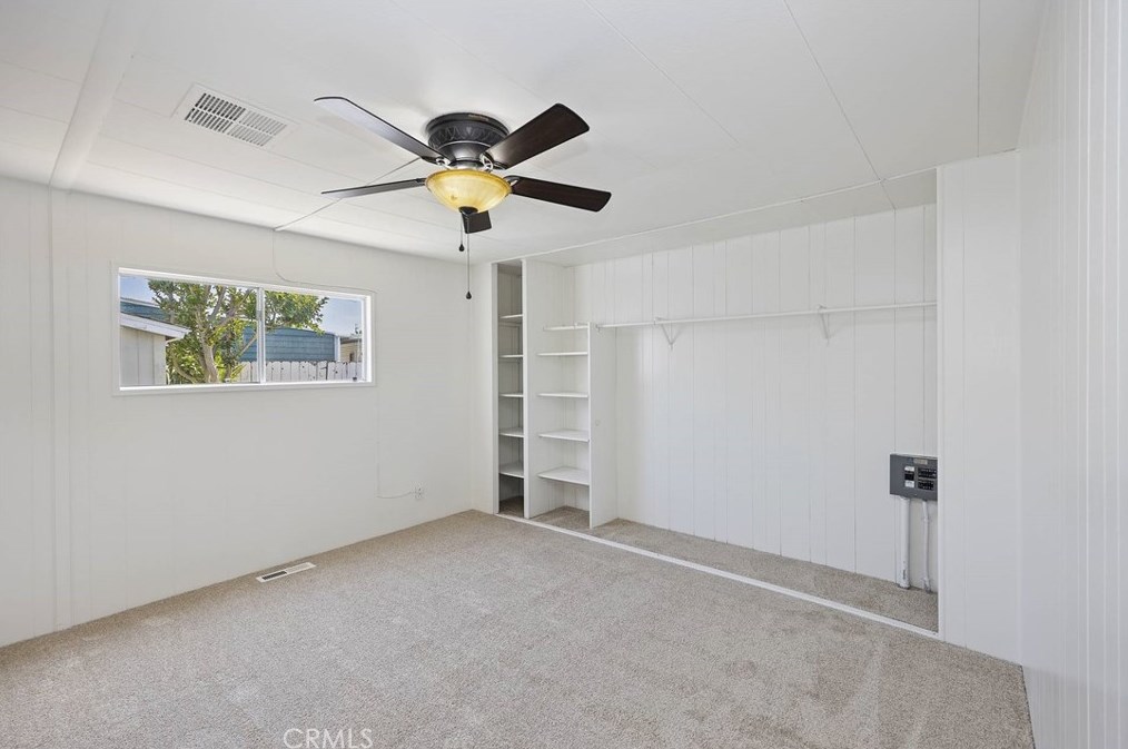 28910 Via La Rueda, Murrieta CA  92563-5728 exterior