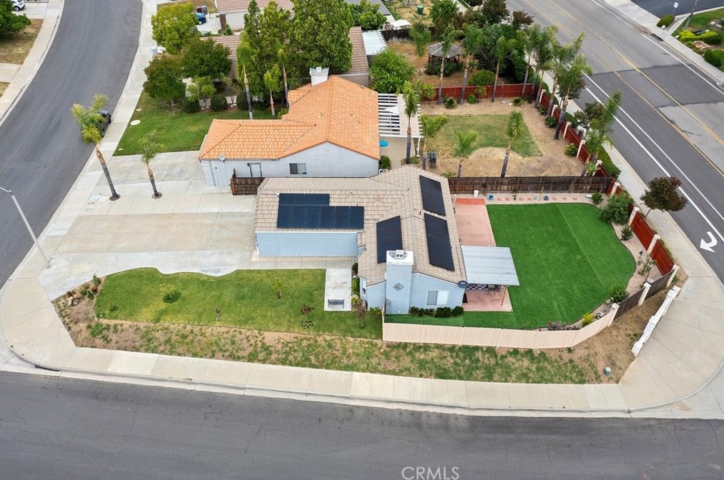 24746 Morningstar Dr, Murrieta CA  92562-4117 exterior