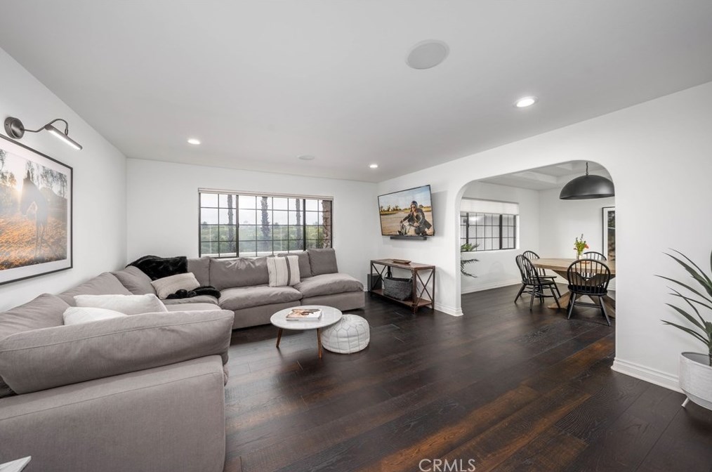 210 Ridge Dr, Fallbrook CA  92028-2624 exterior
