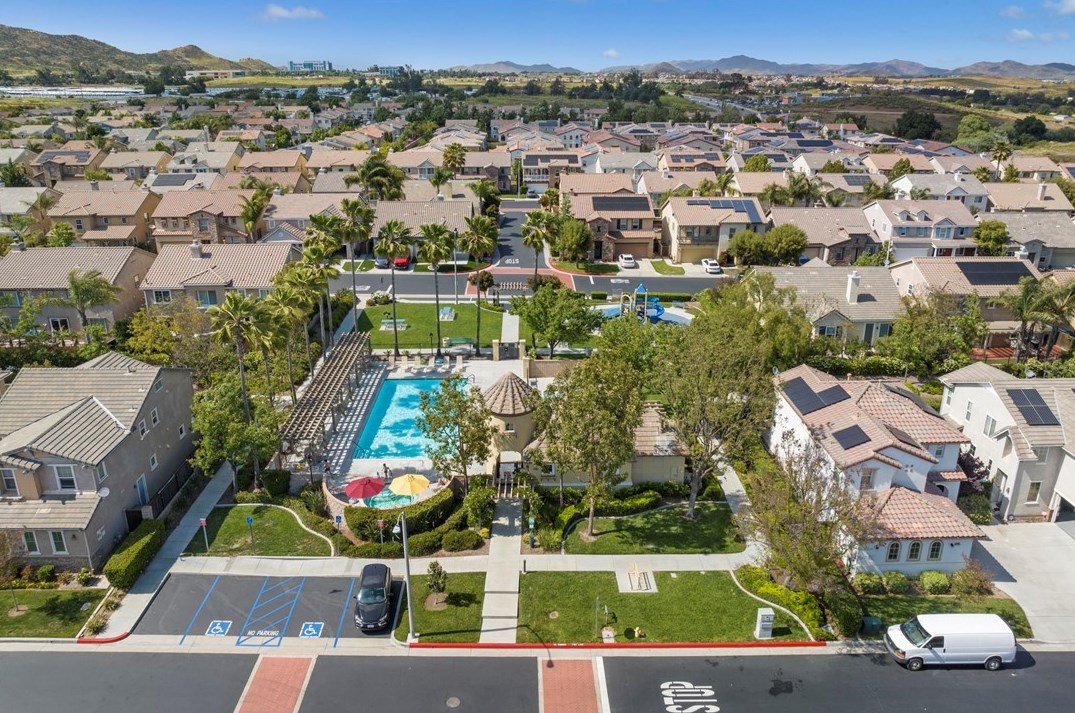 28370 Bruning St, Murrieta CA  92563-4411 exterior