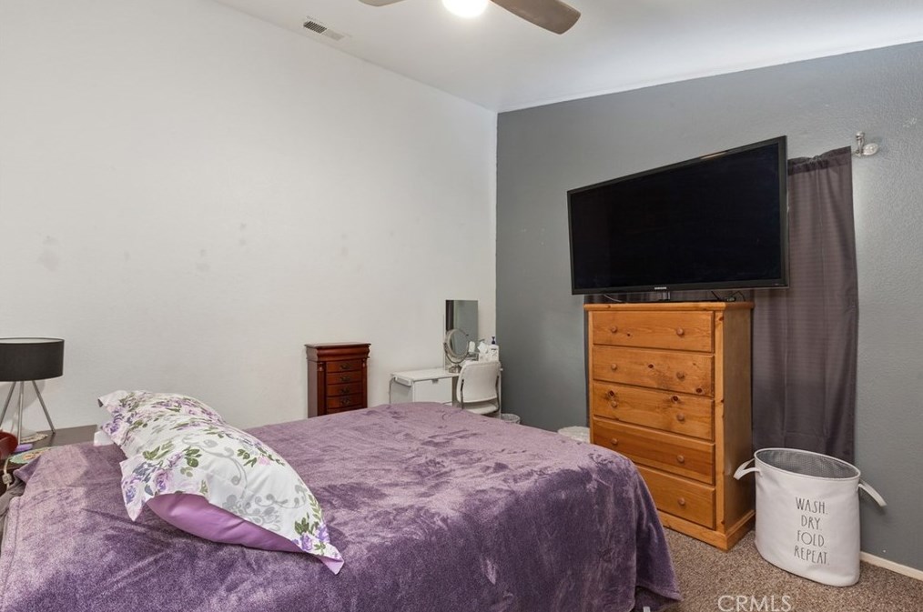 23671 Sierra Oak Dr, Murrieta CA  92562-2068 exterior