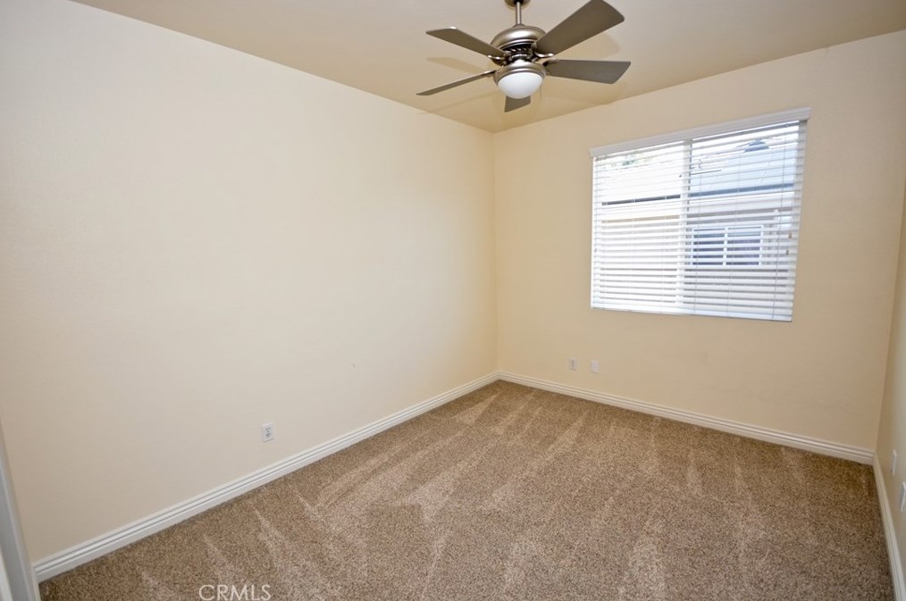 41523 Grand View Dr, Murrieta CA  92562-2251 exterior