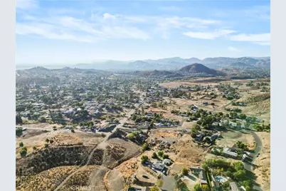 28193 Dakota Dr, Menifee, CA 92587 - Photo 15