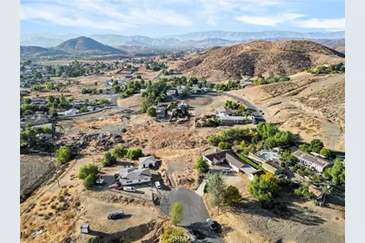 28193 Dakota Dr, Menifee, CA 92587 - Photo 3